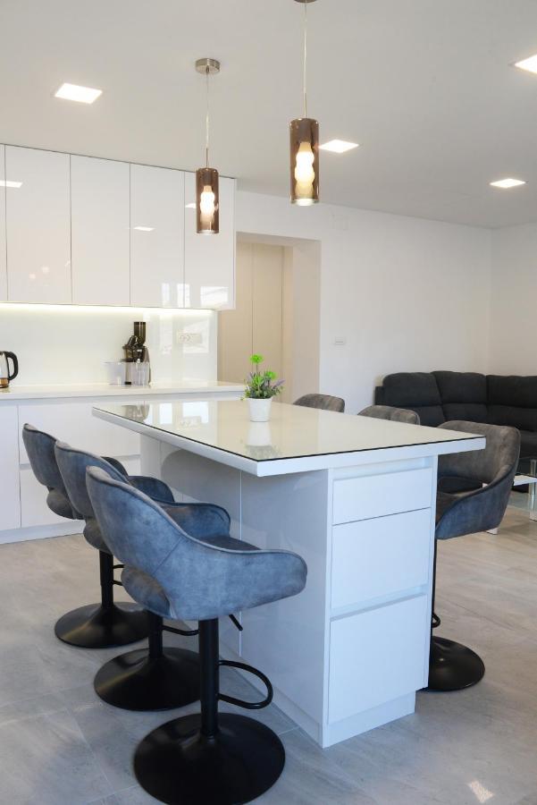 Apartman Milena Solin Buitenkant foto