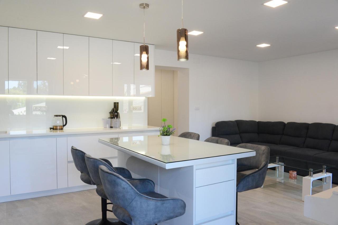 Apartman Milena Solin Buitenkant foto